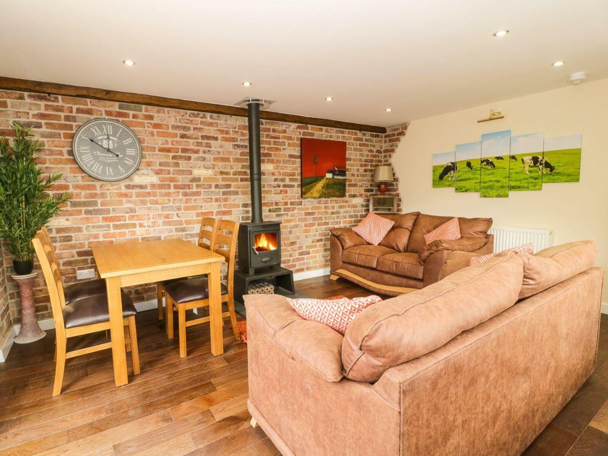 Ffynnonlwyd Cottage Llangynin Ngoại thất bức ảnh